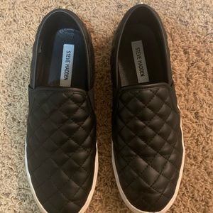 Steve Madden Black Leather Shoes